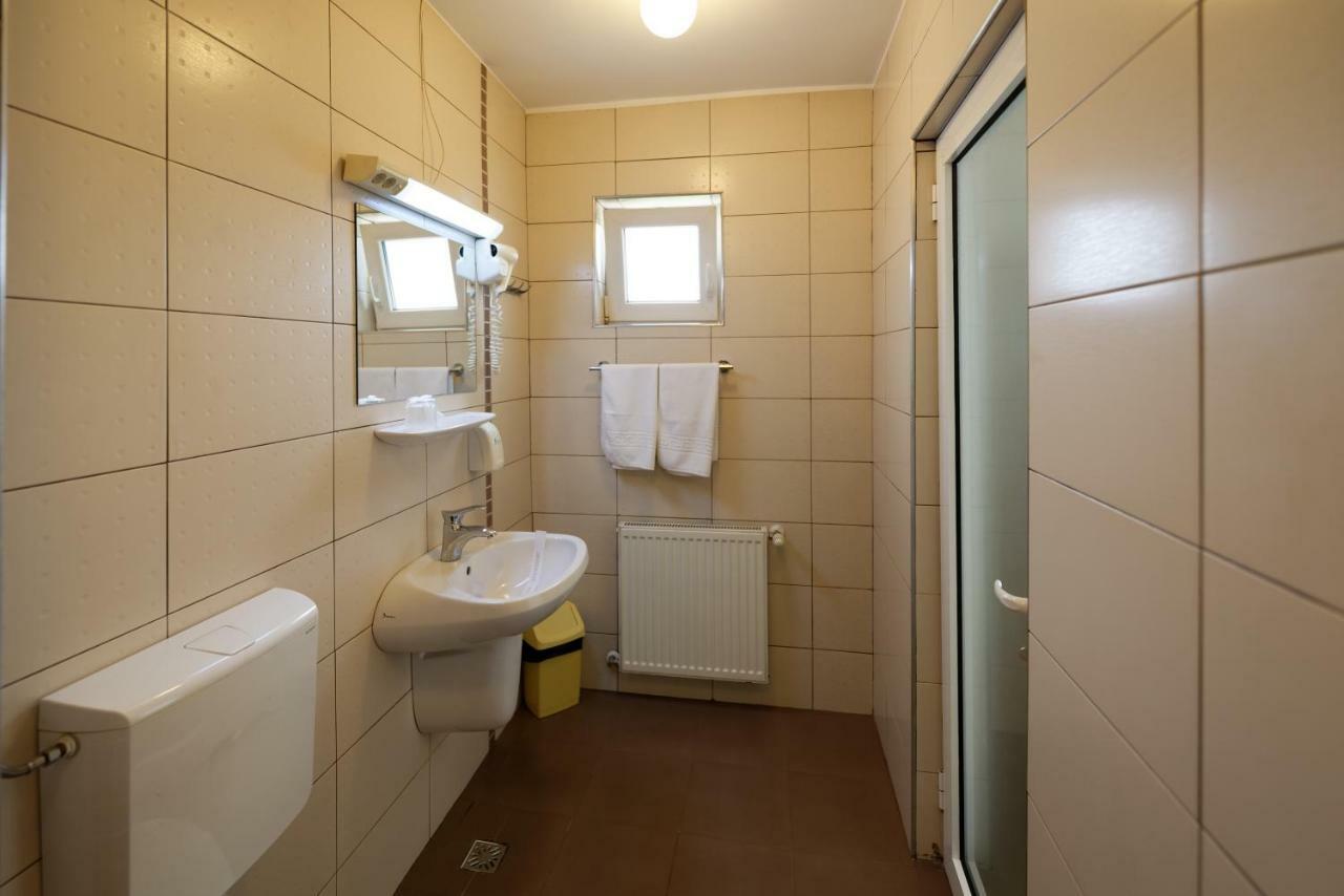 Vila Rosa Hotel Kolozsvár Kültér fotó